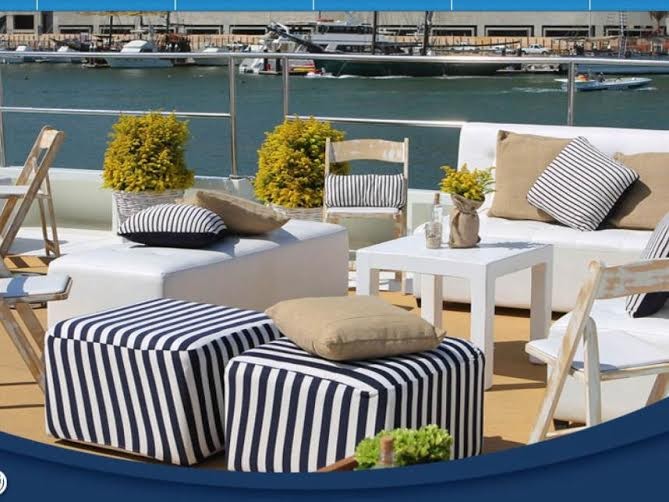 100' Catamaran Party Boat