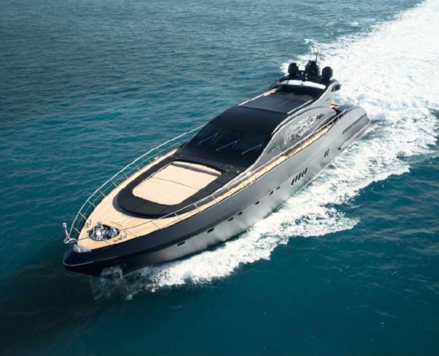 108' Mangusta Yacht Black